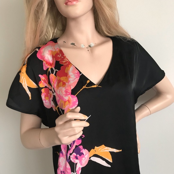 H&M Dresses & Skirts - H&M Black Orchid Floral Kimono Tunic Dress! XS/S 2